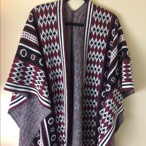 Francesca's Collections Burgundy and White Poncho